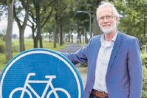 Henk Santes stopt als raadslid voor PvdA Aa en Hunze